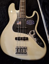 fender american deluxe jazz bass