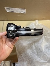 GENUINE MERCEDES A, CLA, GLA AND MORE LEFT MIRROR INDICATOR A0999061902