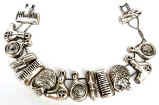 Vintage Hairdresser Charm