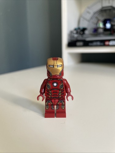 Lego iron man mark 45 - man,