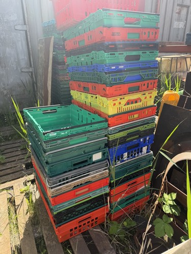 Deep plastic bail bale - plastic,
