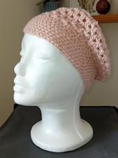 Ladies/Girls Peach Beret