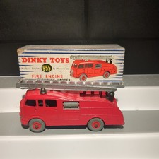 Dinky 955 Fire Engine With