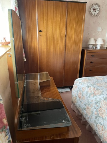 Three piece vintage lebus - piece,