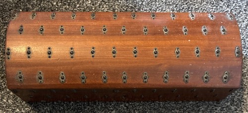 Vintage studded wooden - wooden, box