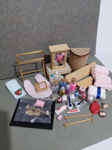 Dolls house 12th scale - dolls, 1/12th