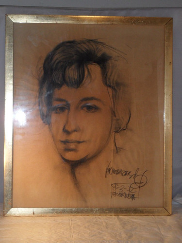 1972 mcm portrait woman - a,