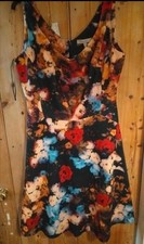 Pepperberry Dress Red Black Floral Rose Fit Flare V Neck Sleeveless Curvy UK 12