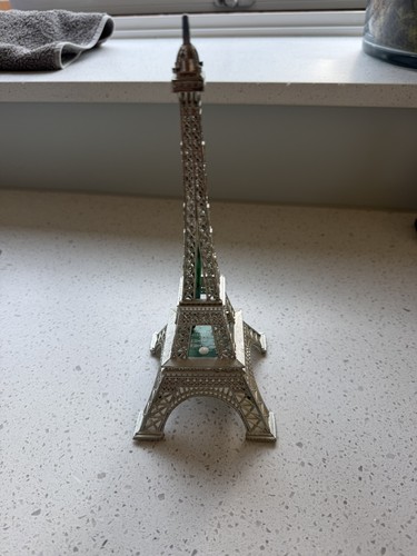Eiffel tower light - tower,