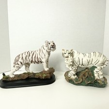 Livingstone White Tiger Mother