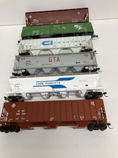 Mixed rake HO Rolling Stock. Commercial USA