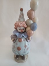 Lladro 5811: 'Littlest Clown'