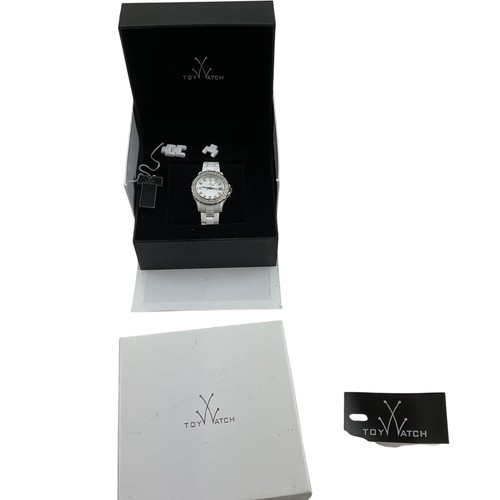 Toy watch white quartz - toy,