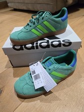 Adidas Gazelle Trainers - Size