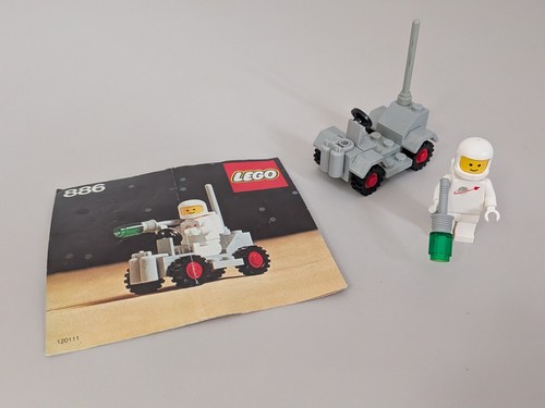 Lego space buggy - space:,