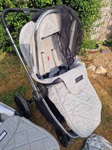 Venicci grey black pushchair - venicci,