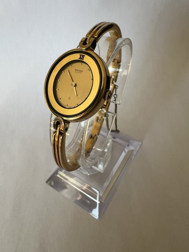 Elegant seiko gold tone - gold,