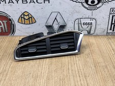 Citroen C4 MK2 2015 1.6 D Bluehdi RHD 5DR Centre Dashboard Air Vents 9676610077