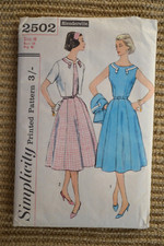 VINTAGE 1960s SIMPLICITY