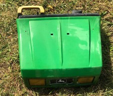 Kids Ride John Deere Gator Childrens Peg Perego Bonnet Dash And Handle