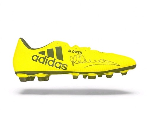 Michael owen rare hand - rare, signed