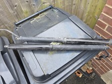 TOYOTA RAV 4 TAILGATE STRUT