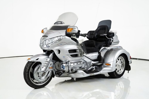 2007 honda gl1800 with trailer - 2007,