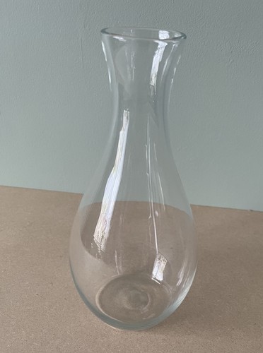 Vintage clear glass wine - clear,