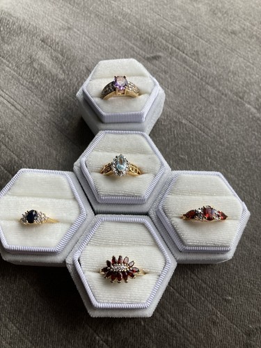 Dress rings size gold - 5,