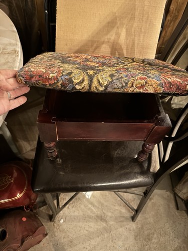Vintage wooden footstool - wooden,