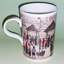 Lowry Mug Wren Giftware Market Scene Bone China Salford Art Gallery England 