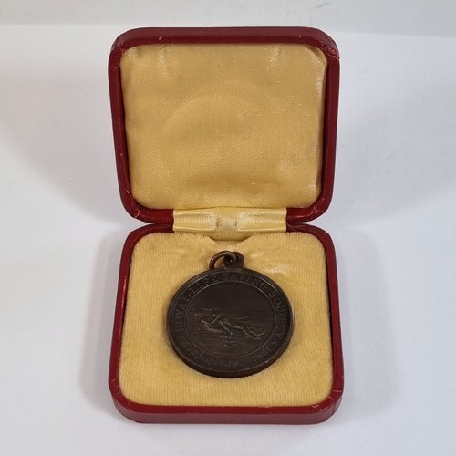 Vintage cased royal life - cased,