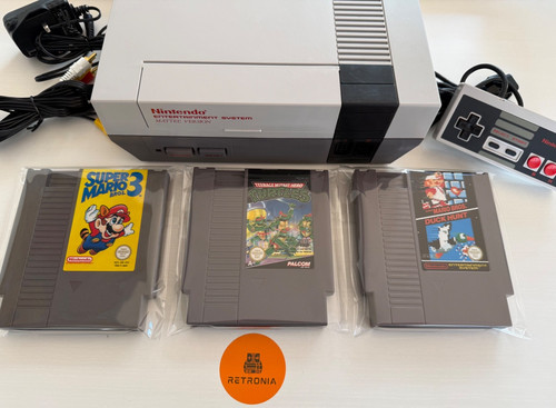 Nintendo nes console - with, 3