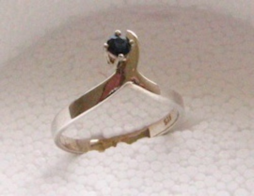 Natural deep blue australian - natural,