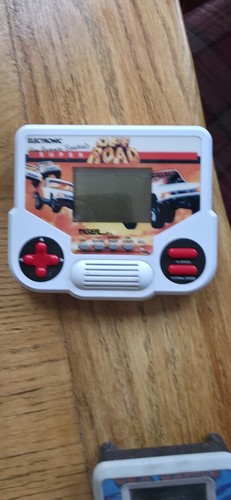 Vintage 1988 tiger electronics - vintage,