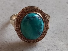 9ct Engraved Gold Turquoise Single Stone Ring 3.19g