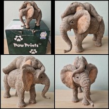 COUNTRY ARTIST PAW PRINTS - TUSKERS ELEPHANTS - TOBIAS AND TICH BOXED