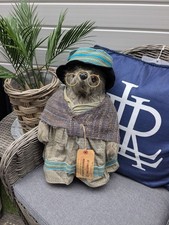 Gabrielle Aunt Lucy Bear 18 Label AND COINS. ALL ORIGINAL WITH TAGS