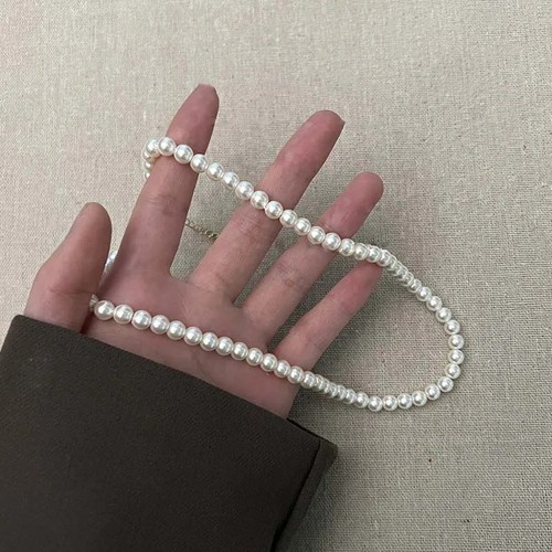 White pearl imitation choker - pearl,