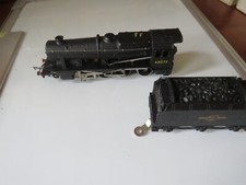 WRENN (2-2404) W2224 - BR Stanier Class 8F 2-8-0 48073 in plain blk TESTED BOXED