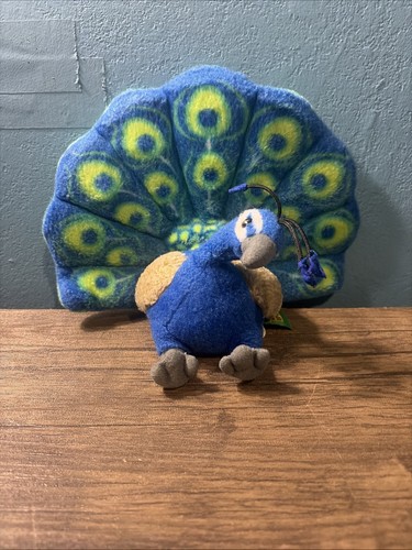 Wild republic peacock - wild, stuffed