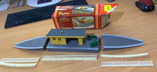 HORNBY OO GAUGE R590 STATION HALT QUICKFIT WITH PLATFORM - BOXED INCOMPLETE