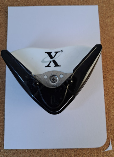 Cut edge corner - x,