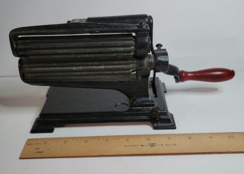 Antique collar crimper - collar, pleater