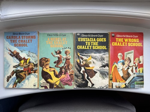Vintage chalet school armada - vintage,