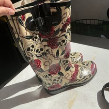 Women Tall Rubber Skull &