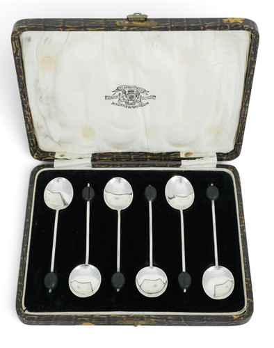 Antique art deco - art, of