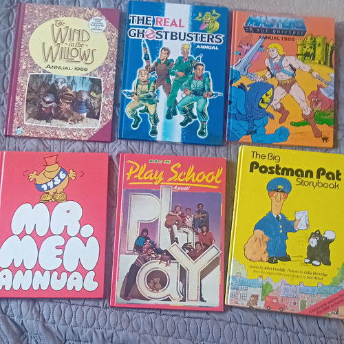 Vintage cartoon annuals - vintage,