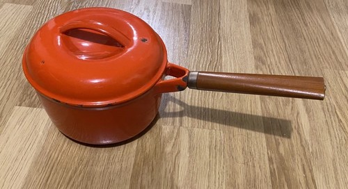 Waterfords colorcast orange