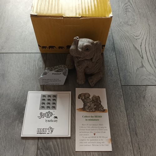 The herd peanut - elephant, by